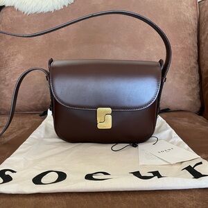Brown Leather Crossbody Bag with Gold Clasp